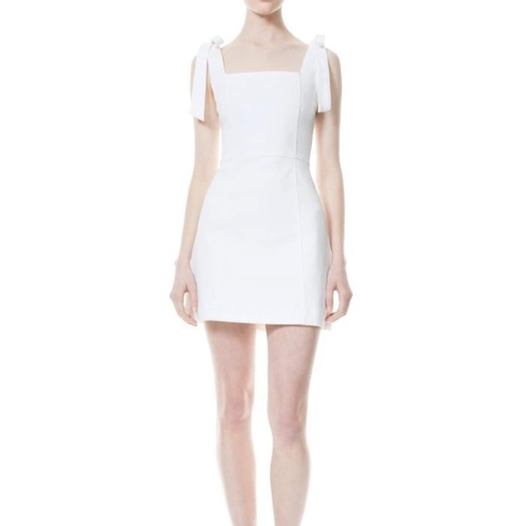 ALICE + OLIVIA - MARYANN TIE SHOULDER MINI DRESS - White Jean Dress Jumper - Picture 5 of 12